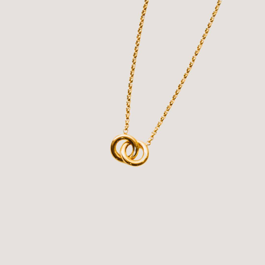 Collar Caro